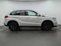 Used Suzuki Vitara SZ5 120 HP (88 kW) 2016 White SUV