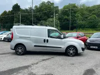 Used Vauxhall Combo Sportive 95 HP (69 kW) 2017 Silver MPV