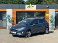 Used Ford Fiesta Titanium 100 HP (73 kW) 2018 Blue Hatchback