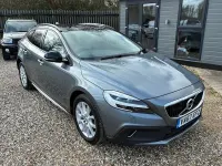 Used Volvo V40 CC Pro 152 HP (111 kW) 2018 Estate