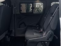 Used Ford Tourneo Zetec 130 HP (95 kW) 2019 Silver MPV