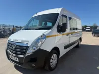 Begagnad Vauxhall Movano 130 HK (95 kW) 2019 Vit Minibuss
