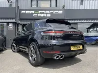 Used Porsche Macan Turbo 440 HP (323 kW) 2020 Black SUV