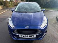 Used Ford Fiesta Zetec 75 HP (55 kW) 2016 Blue Hatchback