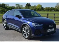 Używany Audi Q3 Black Edition 2022 Niebieski SUV