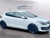 Used Renault Mégane IV Dynamique 110 HP (80 kW) 2016 White Hatchback