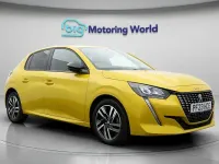 Used Peugeot 208 Active+ 75 HP (55 kW) 2023 Yellow Hatchback