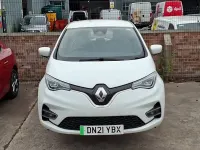 Used Renault Zoe Iconic 100 kW (136 HP) 2021 White Hatchback