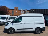 Used Ford Transit Custom 105 HP (77 kW) 2020 White Van
