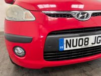 Used Hyundai i10 Style 66 HP (48 kW) 2008 Red Hatchback