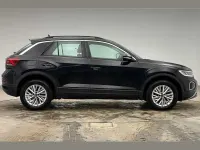 Used VW T-Roc Life 150 HP (110 kW) 2022 Black SUV