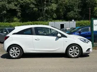Used Vauxhall Corsa 90 HP (66 kW) 2017 White Hatchback