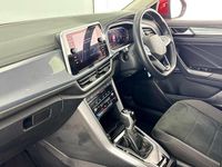 Used VW T-Roc Style 150 HP (110 kW) 2024 Red SUV