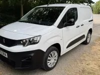 Used Peugeot Partner 131 HP (96 kW) 2022 White MPV