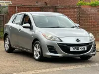 Używany Mazda 3 105 KM (77 kW) 2010 Srebrny Hatchback