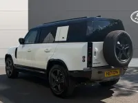 Używany Land Rover Defender SE Dynamic 249 KM (183 kW) 2025 SUV