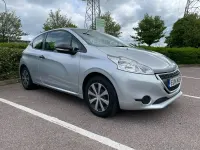 Used Peugeot 208 Access 67 HP (49 kW) 2014 Silver Hatchback