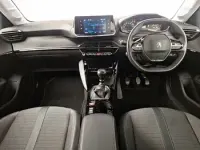 Used Peugeot 208 Allure 100 HP (73 kW) 2021 Blue Hatchback
