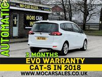 Used Vauxhall Zafira SRi 170 HP (125 kW) 2017 White MPV