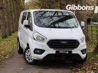 Begagnad Ford Transit Custom Limited 130 HK (95 kW) 2022 Vit Van