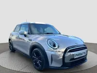 Begagnad Mini Cooper Exclusive 2023 Grå Halvkombi