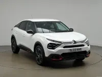 Used Citroën C4 PureTech 131 HP (96 kW) 2022 White Hatchback