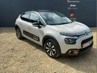 Used Citroën C3 PureTech 81 HP (59 kW) 2023 Beige Hatchback