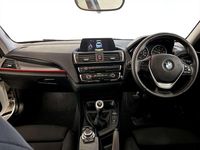 Used BMW 218 Sport Line 150 HP (110 kW) 2017 White Coupe