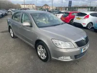 Usado Skoda Octavia Elegance 122 CV (89 kW) 2011 Beige Utilitario
