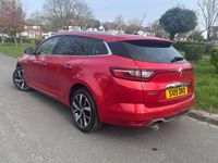 Used Renault Mégane GrandTour Iconic 2019 Red Estate