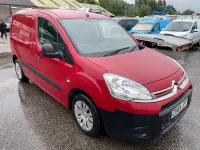 Used Citroën Berlingo 75 HP (55 kW) 2015 Red MPV