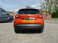 Second-hand Renault Captur Dynamique 90 CP (66 kW) 2015 Portocaliu SUV
