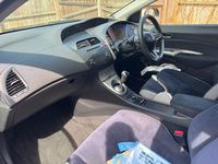 Used Honda Civic SE 2007 Silver Hatchback