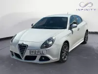 Used Alfa Romeo Giulietta Veloce 170 HP (125 kW) 2012 White Hatchback