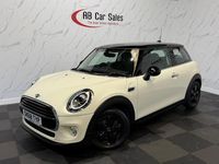 Used Mini Cooper Hatch 2018 White Hatchback