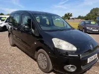 Used Peugeot TePee S 92 HP (67 kW) 2014 Black MPV
