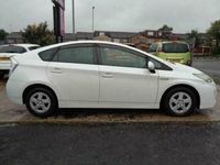 Used Toyota Prius T4 2010 White Hatchback