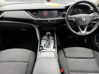 Used Vauxhall Insignia Edition 122 HP (89 kW) 2022 Grey Hatchback