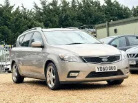 Used Kia Ceed 113 HP (83 kW) 2010 Silver Hatchback
