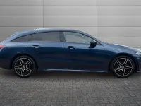 Used Mercedes CLA200 Executive 163 HP (119 kW) 2023 Blue Estate