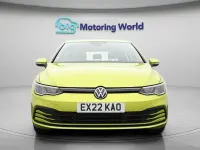 Używany VW Golf VIII S 115 KM (84 kW) 2022 Żółty Hatchback
