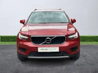 Used Volvo XC40 Momentum 150 HP (110 kW) 2019 Red SUV