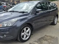 Begagnad Ford Focus Zetec 2008 Grå Halvkombi