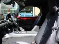 Używany Mazda MX5 Inclusive 158 KM (116 kW) 2018 Czerwony Kabriolet