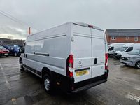 Used Citroën Relay 140 HP (102 kW) 2021 White Van