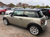 Używany Mini Cooper Hatch 2009 Srebrny Hatchback