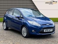 Usado Ford Fiesta Titanium 96 HP (70 kW) 2010 Azul Citadino