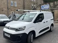 Used Citroën Berlingo 75 HP (55 kW) 2021 White MPV