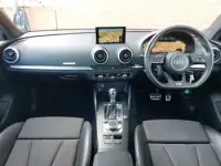 Usado Audi A3 S-Line 150 CV (110 kW) 2019 Gris Berlina