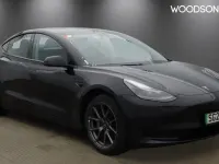 Usado Tesla Model 3 Standard Range Plus 366 kW (498 HP) 2022 Sedan